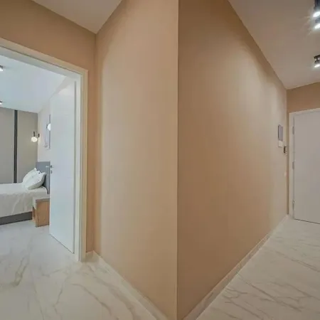 Art Partment 2 בראשוב